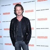 Gerard Butler in Screening of 'Machine Gun Preacher' photos | Picture 75891